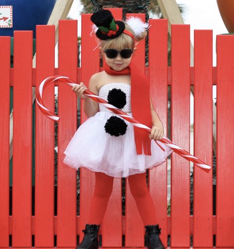 Christmas Snowman Costume Diy Christmas Costumes For Kids, Snowman Costume Kids, Snowman Fancy Dress, Christmas Costume Ideas, Diy Christmas Costumes, Christmas Character Costumes, Snowman Outfit, Christmas Costumes Women, Snowman Costume