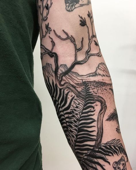 A-B M/VALLEY on Instagram: “Smith Rock landscape with freehand manzanita... just a lil preview of an oregon fauna sleeve that’s been a work in progress for about a…” Desert Plants Tattoo, Mountain Patchwork Tattoo, The Last Of Us Inspired Tattoo, Manzanita Tattoo, Woodsy Tattoos, Scientific Tattoo, Trippy Tattoo Ideas, Nature Tattoo Ideas, Umbrella Tattoo