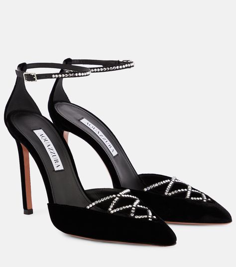 Crystal Pumps, Aquazzura Heels, Aquazzura Shoes, Velvet Pumps, Beautiful High Heels, Fabulous Shoes, Ankle Straps, High Heel Pumps, Black Pumps