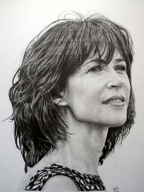 Sophie Marceau - Manvale Dessins , portraits à partir de photos Portrait Au Crayon, Alyson Hannigan, Alyssa Milano, Celebrity Babies, Sandra Bullock, Halle Berry, Charcoal Drawing, Emma Stone, Portrait Drawing