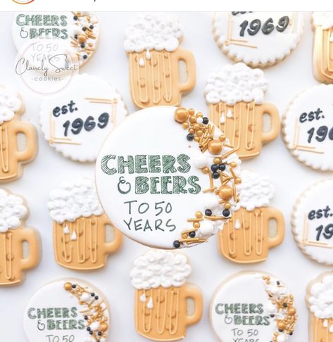 Beer Cookies, Cookie Art, Birthday Cookies, Beer Steins, Cookie Decorating, Sugar Cookie, Beer, Cake, Birthday