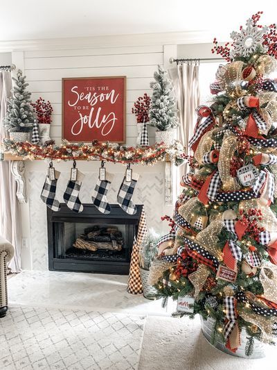 Christmas mantel decor using buffalo check! Get inspired for your home decor with these ideas - Wilshire Collections Exterior Christmas, Christmas Fireplace Decor, Christmas Mantel, Christmas Decor Inspiration, Christmas Mantel Decorations, Christmas Potpourri, Christmas Mantle, Christmas Fireplace, Christmas Wonderland