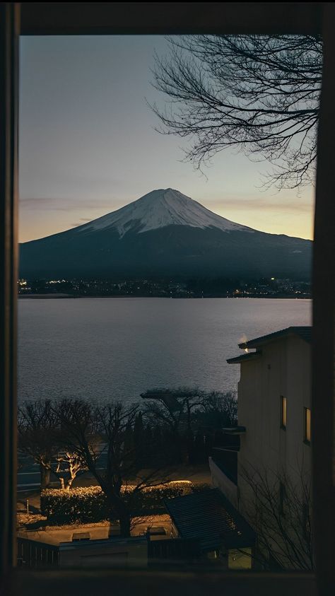 Tablet Lockscreen, Japan Wallpaper Iphone, Iphone Cases Aesthetic, Japan Wallpaper, Cases Aesthetic, Fuji Japan, Japan Aesthetic, Aesthetic Japan, Alam Yang Indah