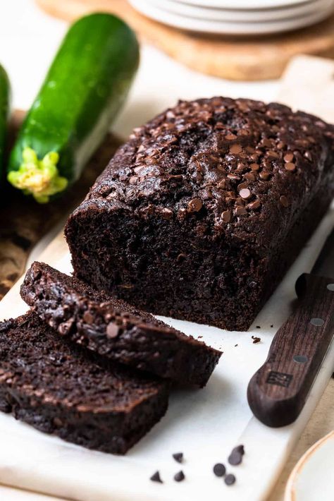 Dark Chocolate Zucchini Bread, Zucchini Bread Recipes Chocolate, Chocolate Zucchini Loaf, Healthy Chocolate Zucchini Bread, Easy Zucchini Bread, Chocolate Chip Zucchini Bread, Resipi Kek, Bread Kitchen, Zucchini Bread Recipe