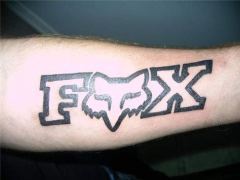 Racing Tattoo Ideas, Fox Tatoos, Fox Racing Tattoos, Motocross Tattoo, Hand Tattoo Images, Fox Racing Logo, Sport Tattoos, Racing Tattoos, Bike Tattoos