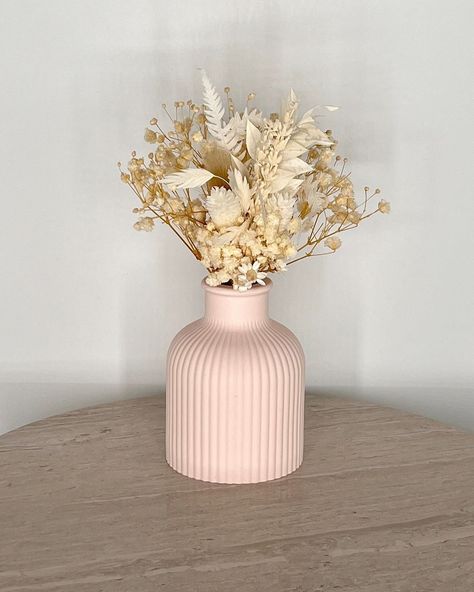 Introducing - The Ripple Vase 🌊✨ Textured, minimal, and ready to bring some style to your space. Perfect for a touch of calm elegance, whether it’s holding fresh/faux flowers or just looking cute on its own. Available to order via the link in my bio or Send a DM🤗 . . . #homedecor #gypsum #aestheticsbysusu Small Flower Vases Table Decor, Light Pink Home Decor, Condo Goals, Cute Vases, Small Vases With Flowers, Vase Aesthetic, Concrete Vase, Ribbed Vase, Short Vase