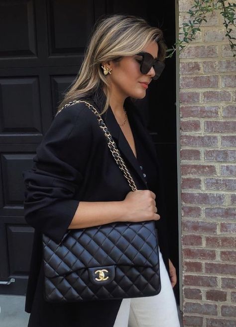 Chanel Double Flap Bag Jumbo Outfit, Styling Chanel Bag, Channel Double Flap Bag, Chanel Classic Flap Jumbo, Large Chanel Flap Bag, Chanel Double Flap Bag Outfit, Black Chanel Bag Outfit, Chanel Classic Flap Bag Outfit, Chanel Jumbo Outfit