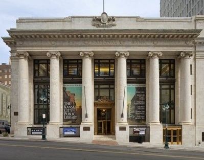 kc library exterior Kansas City Library, Library Exterior, Museum Exterior, Library System, Beautiful Library, Library Architecture, Book Stores, Old Library, City Library