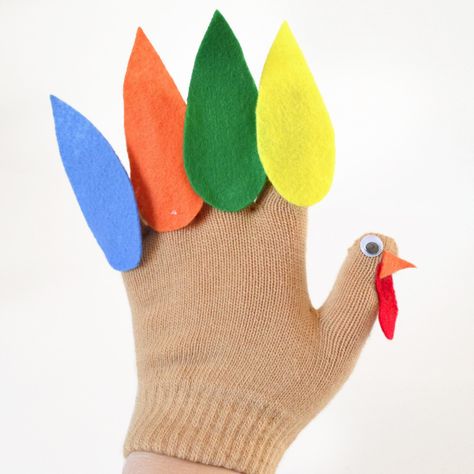 Turkey Glove Puppet Free Pattern - Dream a Little Bigger Turkey Crafts Kids, Fun Thanksgiving Crafts, Thanksgiving Turkey Craft, Easy Thanksgiving Crafts, Glove Puppets, Puppets For Kids, Puppets Diy, Thanksgiving Preschool, Thanksgiving Crafts For Kids