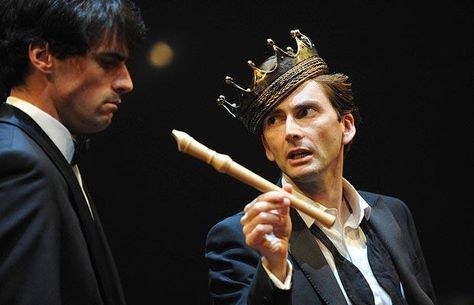 No one ever keeps the recorder moment. David Tennant as Hamlet in Hamlet David Tennant Hamlet, Shakespeare Plays, Rose Tyler, Michael Sheen, Wibbly Wobbly Timey Wimey Stuff, Torchwood, Nerd Girl, Timey Wimey Stuff, Superwholock