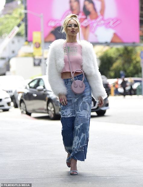 Pose: The reality star, 34, was pictured leaving the IMI studios gifting suite in a pink crop top and a white faux fur jacket as she strutted her stuff Crop Fur Jacket, Imi Studios, Christine Quinn, Cropped Fur Jacket, White Faux Fur Jacket, Pink Crop Top, White Faux Fur, 90s Inspired, West Hollywood