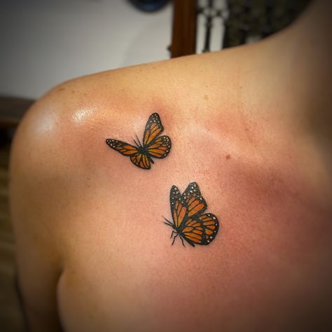 Yellow Butterfly Tattoo, Monarch Tattoo, Orange And Black Butterfly, Black Butterfly Tattoo, Monarch Butterfly Tattoo, Dragon Tattoo Ideas, Dragon Tattoos, Tasteful Tattoos, Dope Tattoos For Women