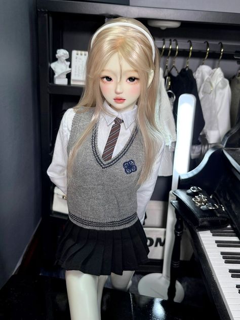 Smart Doll Photography, Barbie Dolls Aesthetic, Doll Korean, Doll Aesthetic, Image Swag, Barbie Dress Fashion, Realistic Dolls, Dream Doll, Smart Doll