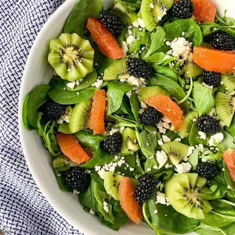 Blackberry Kiwi Salad with Oranges Kiwi Salad, Salad With Oranges, Citrus Salad Dressing, Citrus Dressing, Dried Peppers, Orange Salad, Eat Salad, Beautiful Fruits, Kiwi Fruit