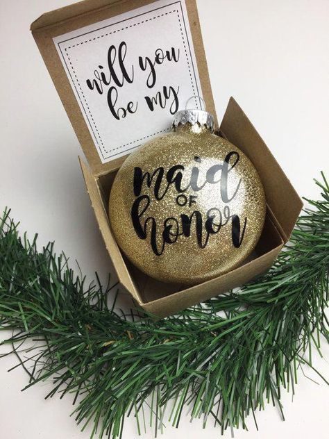 Christmas Themed Wedding, Christmas Wedding Ideas, Christmas Wedding Themes, Be My Maid Of Honor, Cricut Wedding, Winter Wedding Decorations, December Wedding, Winter Wonderland Wedding, Wonderland Wedding