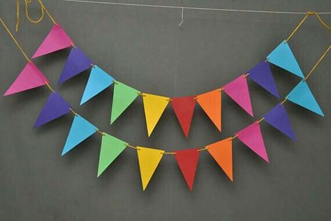 Colour Party, Birthday Party Places, Garland Nursery, Color Party, Ramadan Crafts, Paper Banners, Diy Paper Crafts Decoration, Ramadan Decorations, Rainbow Birthday