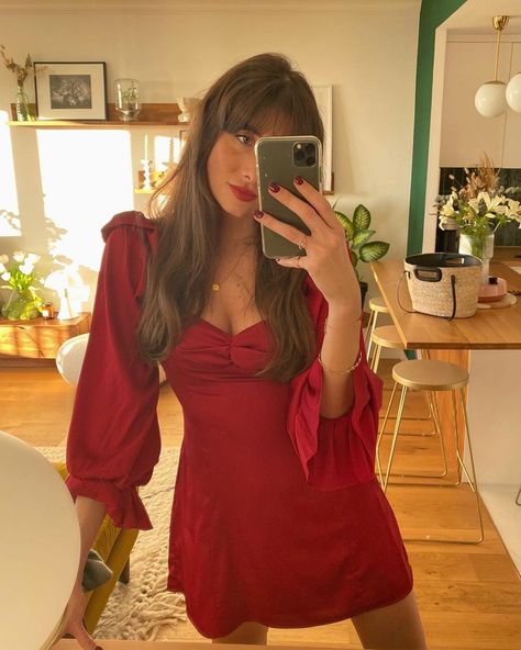 Summer Paris Outfits, Paris Outfit Ideas, Semi Formal Outfits, Dresses Aesthetic, Paris Mode, Italy Outfits, Semi Formal Dresses, Paris Outfits, Red Outfit