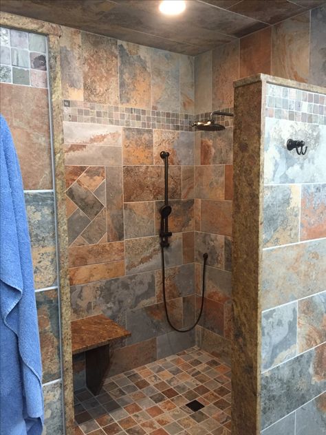 Rustic Bathroom Tile Ideas, Rustic Shower Tile, River Bathroom, Bathroom 2025, Log Home Bathrooms, Doorless Shower Design, Rustic Bathroom Shower, Farmhouse Style Bathroom Vanity, Rustic Bathroom Remodel