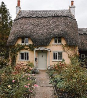 House Png Aesthetic, Cottage Core Png, Cottage Png, House Png, Countryside Style, England Photography, Thatched Cottage, French Country House, Rose Cottage