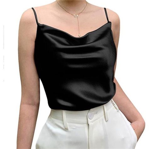 Silk Top Outfit Classy, Outfit Classy Casual, Silk Top Outfit, Trend Outfits, Satin Tank Top, Outfit Classy, Body Top, Top Outfit, Classy Casual