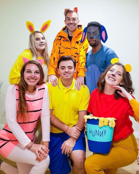 Halloween Costumes Amazon, Halloween Group Costume Ideas, Disney Group Costumes, Costume Ideas For Groups, Golden Girls Costumes, Winnie The Pooh Costume, Diy Group Halloween Costumes, Halloween Costumes Diy, Costumes For Work