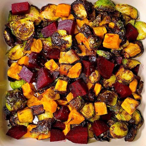 Easy Oven Roasted Fall Vegetables: Sweet Potatoes, Beets, and Brussels Sprouts Roasted Beets Sweet Potatoes Brussels Sprouts, Roasted Brussel Sprouts And Sweet Potato, Brussel Sprouts And Sweet Potato Recipe, Roasted Beets And Sweet Potatoes, Recipe With Sweet Potatoes, Fall Vegetables Recipes, Roasted Brussel Sprouts Oven, Roasting Beets In Oven, Sprouting Sweet Potatoes