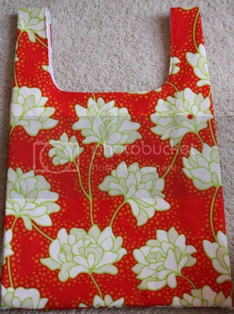 Reusable Shopping Bag Pattern, Reusable Grocery Bags Pattern, Grocery Bag Pattern, Shopping Bag Pattern, Pul Fabric, Plastic Grocery Bags, Sewing Bags, Folding Bag, Sewing Purses