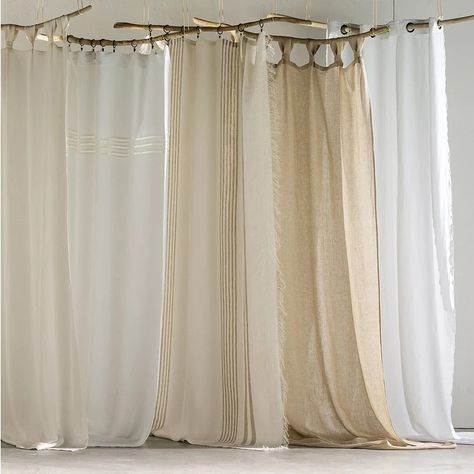 Cortina Boho, Cortinas Boho, Am Pm, Linen Curtains, House Interior Decor, Curtain Decor, Dream Home Design, Window Coverings, Marie Claire