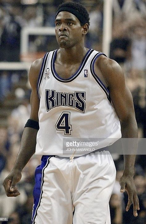 Chris Webber, Fab 5, Basketball Art, Nba Stars, Basketball Legends, Sports Images, Sacramento Kings, Basketball Pictures, Wnba