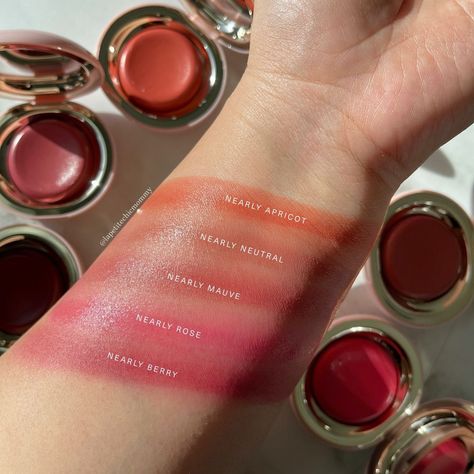 Rare Beauty Melting Blush, Rare Blush, Blush Swatches, Rare Beauty Blush, Berry Blush, Make Up Essentials, Selena Gomez Makeup, Rare Beauty By Selena Gomez, Self Care Aesthetic