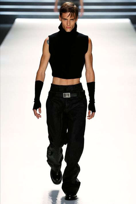 Male Runway Fashion, Rebelde Outfits Ideas, Male Model Outfits, Rebelde Outfits, Easy Halloween Outfit, Rave Men, Road Workers, 남성 근육, Outfits Male