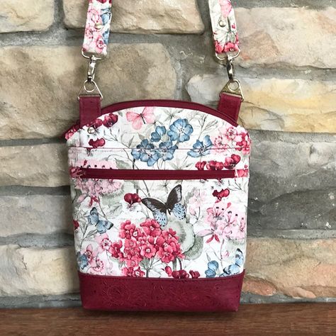 Crossbody Bag Sewing Pattern, Sew Tote Bag Pattern, Crossbody Bag Sewing, Shoulder Bag Sewing, Quilted Purse Patterns, Crossbody Purse Patterns, Bag Sewing Patterns, Sew Bag, Clutch Sewing