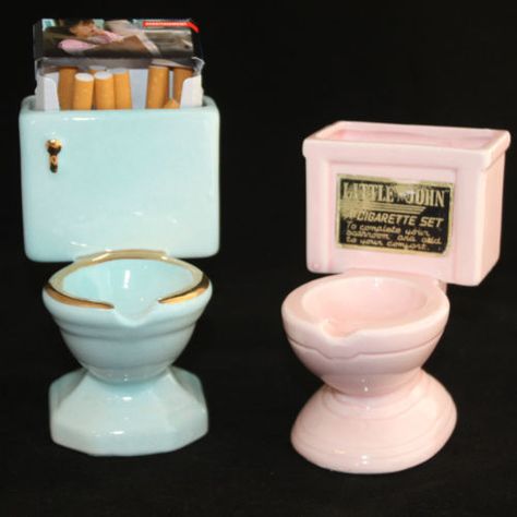 Vintage Ashtrays 1950s His and Hers Set Little John A Cigarette Blue Pink Decor Pottery Ashtray Aesthetic, Cool Ash Trays, Ceramic Ash Tray, Vintage Ashtrays, Sculpture Art Clay, Tanah Liat, Clay Diy Projects, Vintage Ashtray, Ash Tray