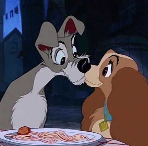 In Love Cartoon Characters, Couple Cartoon Characters Disney, Tramp Lady And The Tramp, Lady And The Tramp Matching Pfp, Disney Animal Couples, Disney Characters In Love, Disney Love Aesthetic, Lady And The Tramp Aesthetic, Disney Love Couples