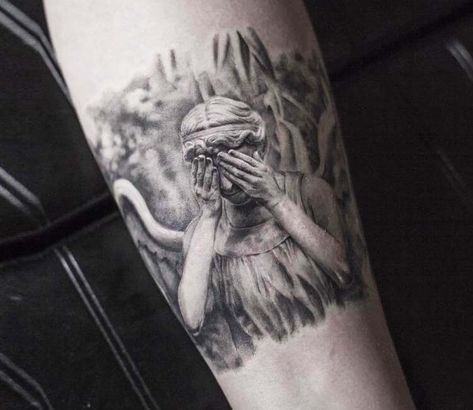 Weeping Angel Tattoo, Angel Hand Tattoo, Angel Tattoo Meaning, Dr Who Tattoo, Angel Sleeve Tattoo, Steve Butcher Tattoo, Crying Angel, Weeping Angels, Rose Tattoo Forearm