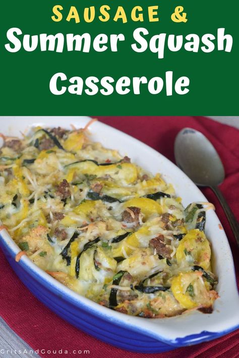 Squash Casseroles, Sausage Squash, Southern Thanksgiving Recipes, Holiday Potluck, Summer Squash Casserole, Yellow Squash Casserole, Cooking With Fresh Herbs, Yellow Squash Recipes, Squash Casserole Recipes