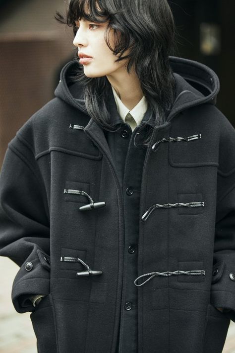 Duffle Coat Outfit, Diy Clothes Design, Coat Outfit, Duffle Coat, Fashionista Clothes, Coat Outfits, Diy Clothes, Mens Coats, Aesthetic Clothes