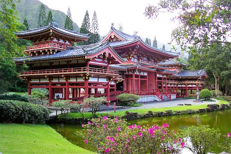 Summer Palace, an Imperial Garden in Beijing - China Summer Palace Beijing, Chinese Palace, Japan Temple, China Architecture, Hawaii Destination Wedding, Palace Garden, Visit Hawaii, Summer Palace, Chinese Landscape