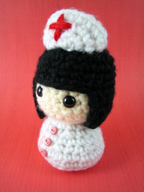 Kellly, a Nurse Kokeshi doll by AmigurumiFriendsStudio, via Flickr Small Crochet Gifts, Black Craft, Craft Eyes, Halloween Crochet Patterns, Soft Heart, Crochet Food, Kokeshi Dolls, Halloween Crochet, Diy Crochet Projects