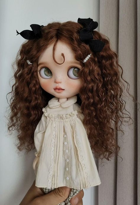 High Quality Mohair Blythe/qbaby Doll Wigs,blythe/qbaby Hair,qbaby/blythe Mohair Wig,qbaby Doll Wig,blythe Doll Wig 9-10 - Etsy Halloween Tea Party, Doll Aesthetic, Doll Wig, High Quality Wigs, Dream Doll, Doll Wigs, Doll Parts, Blythe Doll, Doll Face