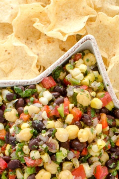 Chickpea Cowboy Caviar Garbanzo Bean Dip Recipes, Garbanzo Beans Recipes, Garbanzo Recipes, Protein Beans, Garbonzo Beans, Vegan Bean Salad, Bean Salsa Recipe, Cooking Garbanzo Beans, Garbanzo Bean Recipes