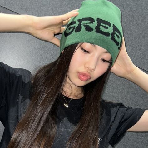 Hyein lq icon #hyein #newjeans Hyein Newjeans, Newjeans Hyein, Blue Ivy, Club Style, Girl Next Door, Kpop Girl Groups, Girl Icons, New Girl, Fitness Inspo