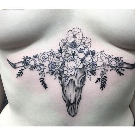 Sexy Underboob Tattoo Ideas - 54 Under Breast Tattoos 2017 #womentattoos #tattooideas Western Underboob Tattoo, Western Sternum Tattoo, Tattoo Ideas Underboob, Under Bust Tattoo, Under Breast Tattoos, Underboob Tattoo Ideas, Underbust Tattoo, Tattoos Underboob, Cow Skull Tattoos