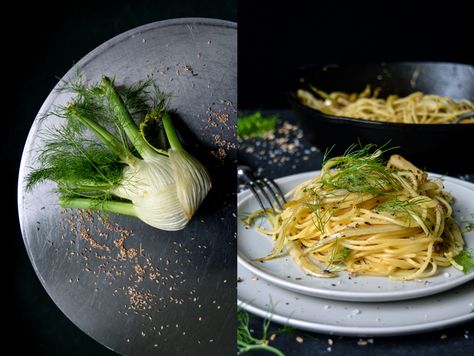 Spaghetti with Pan Roasted Fennel — Meike Peters | eat in my kitchen Fennel Pasta, Roasted Fennel, Weekend Dinner, Fennel Seeds, Roasting Pan, My Kitchen, Fennel, Savoury Food, Pasta Recipes