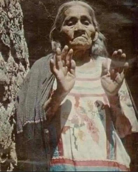 Maria Sabina: Oaxaca's Famous Mushroom Healer - La Vivienda Villa Medicine Woman, Witch Doctor, Maria Callas, Sacred Feminine, Tilda Swinton, Wise Women, We Are The World, Look At The Stars, Arte Popular