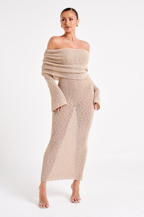 Off The Shoulder Dress Long Sleeve, Boucle Material, Boucle Dress, Figure Sculpting, Beach Outing, Baddie Vibes, Boucle Knit, Chic Maxi Dresses, Beach Coverup Dress