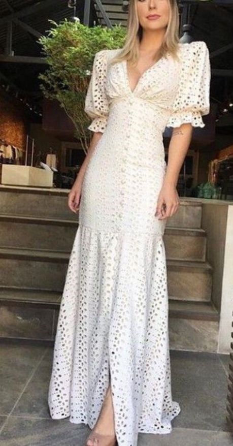 Os 10 Melhores Looks de Vestido Branco Longo para o Verão: Elegância e Conforto em Alta Renda Kebaya, Long Dress Casual, Designer Dresses Indian, Western Dresses, Classy Dress, Simple Dresses, Look Fashion, Classy Outfits, Pretty Dresses