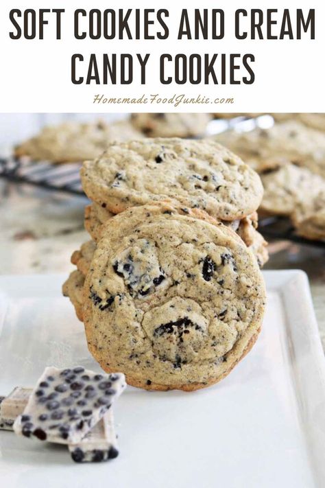 Soft cookies and cream candy cookies-pin image Hersey Kiss Cookies, Hersheys Cookies And Cream, Cookies And Cream Candy, Hersheys Cookies, Cookies And Cream Bars, Cookies And Cream Cookies, Chocolate Drop Cookies, Candy Bar Cookies, Drop Cookie