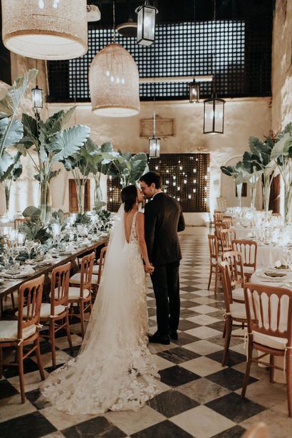 Wedding Tablesetting, Colombian Wedding, Melissa Marshall, Intimate Reception, Rustic Wedding Decorations, Sedona Wedding, Destination Wedding Inspiration, Romantic Destinations, Wedding Tables