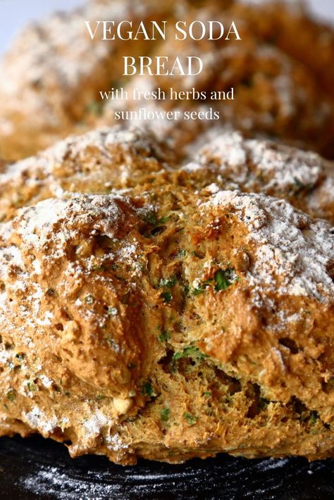 A super simple recipe for Vegan Soda bread with fresh herbs and sunflower seeds. Ready in 40 minutes and using only easy to find ingredients this easy soda bread is great to share with friends! #veganrecipes #sodabread #easyvegan Wholemeal Scones, Vegan Bread Recipe, Herb Bread, Vegan Side Dishes, Vegan Soup Recipes, Herb Seasoning, Vegan Bread, Soda Bread, Banana Bread Recipes